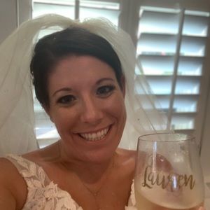 Meet your Posher, Lauren beth